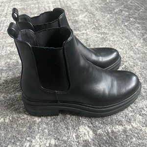 Steve Madden booties